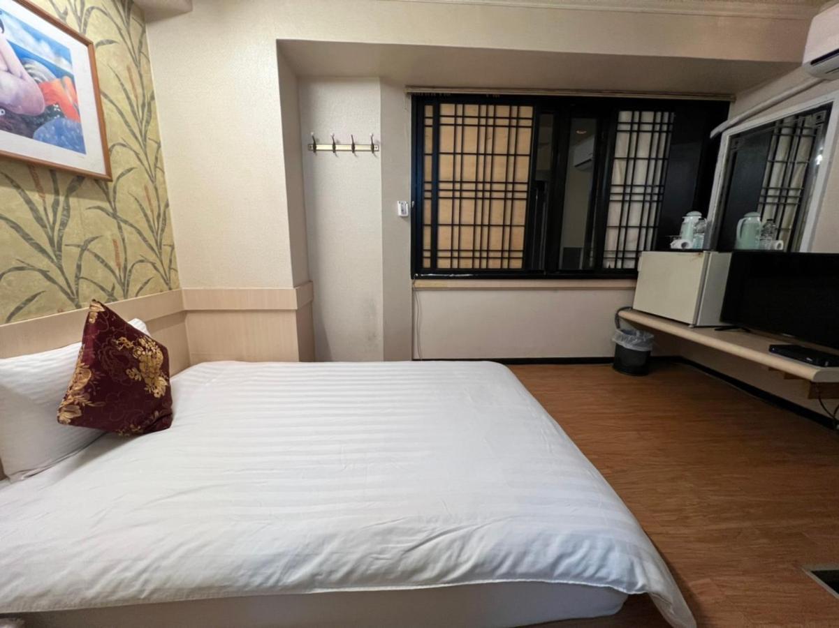 Boston Hotel Csiaji Kültér fotó