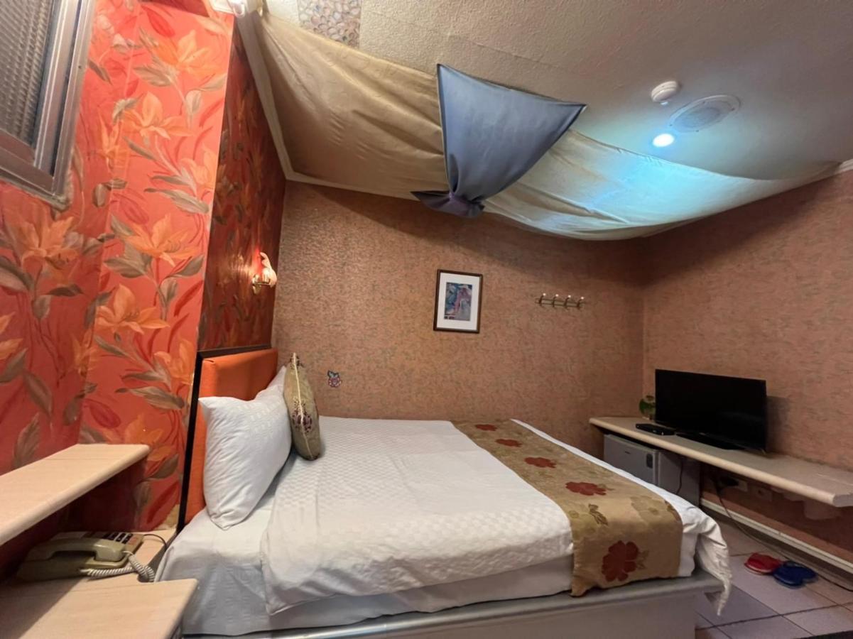 Boston Hotel Csiaji Kültér fotó