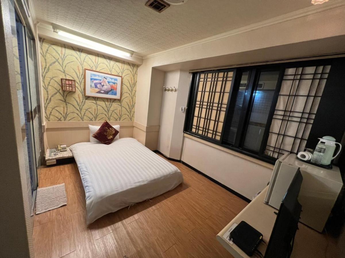 Boston Hotel Csiaji Kültér fotó