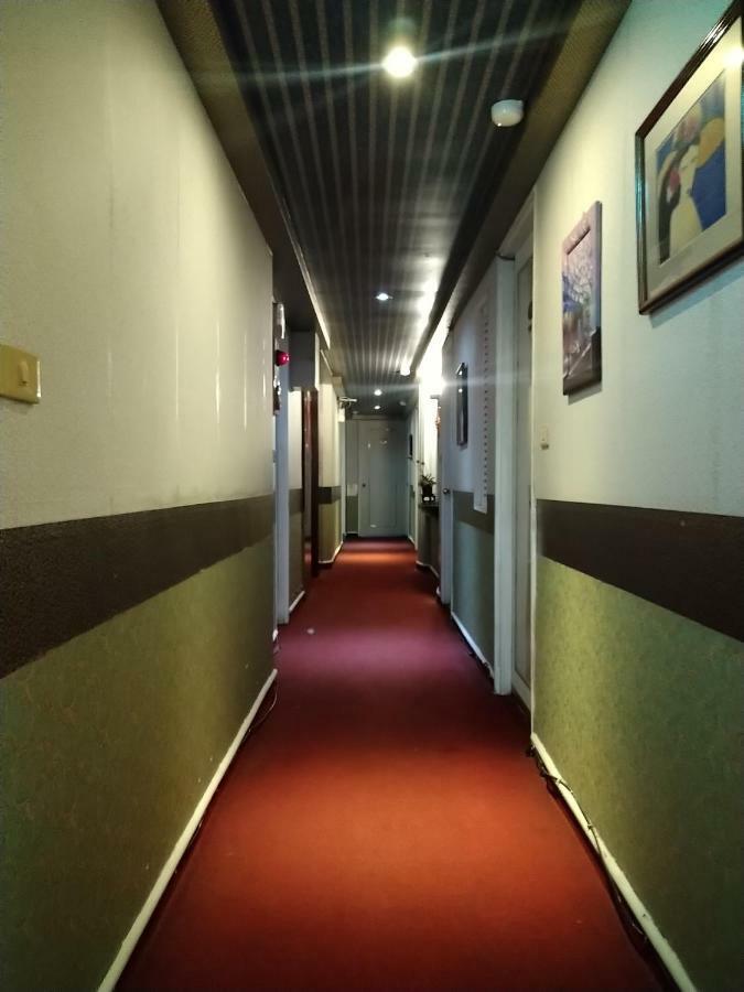 Boston Hotel Csiaji Kültér fotó